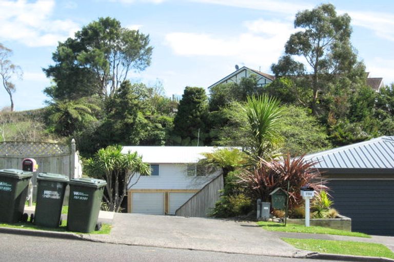 Photo of property in 73 Heta Road, Highlands Park, New Plymouth, 4312