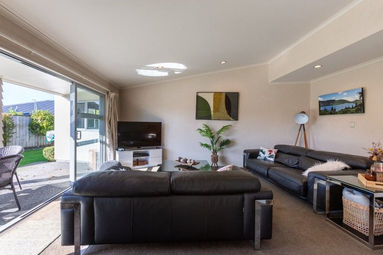 Photo of property in 132 Guy Street, Dannevirke, 4930