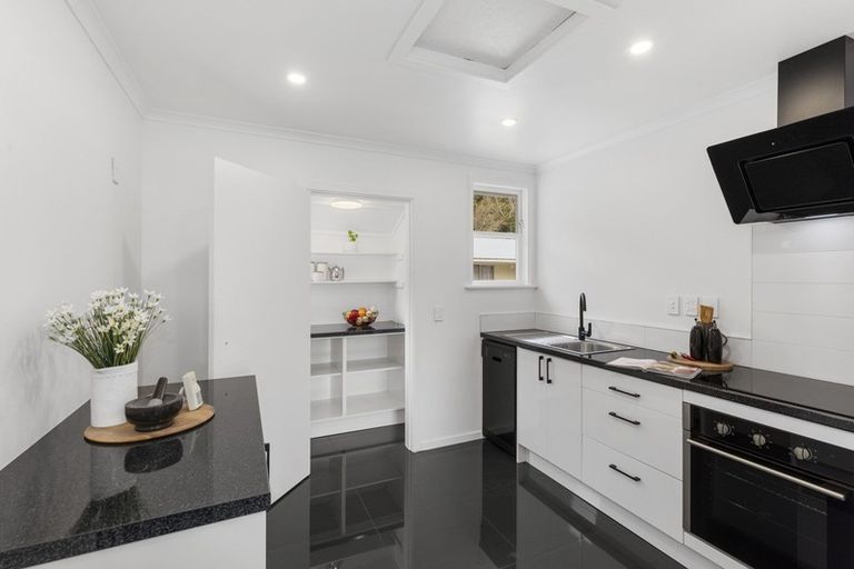 Photo of property in 4/17 Kowhai Street, Naenae, Lower Hutt, 5011