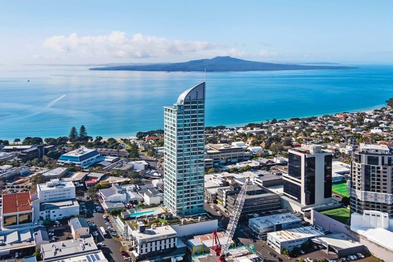 Photo of property in Sentinel Apartments, 1903/3 Northcroft Street, Takapuna, Auckland, 0622