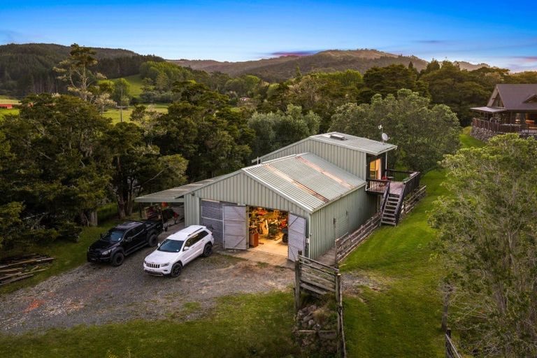 Photo of property in 870 Woodcocks Road, Kaipara Flats, Warkworth, 0981