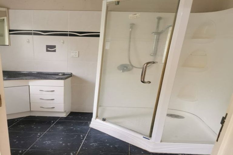 Photo of property in 20 Killybegs Drive, Pinehill, Auckland, 0632