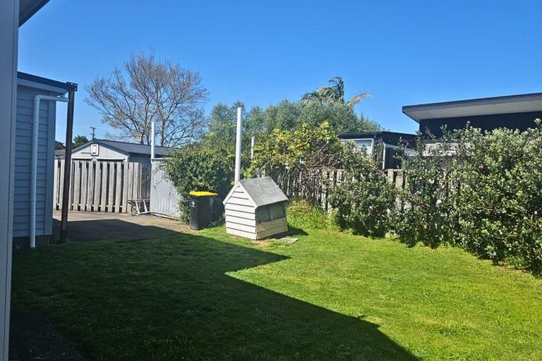 Photo of property in 8a Ngatai Road, Otumoetai, Tauranga, 3110