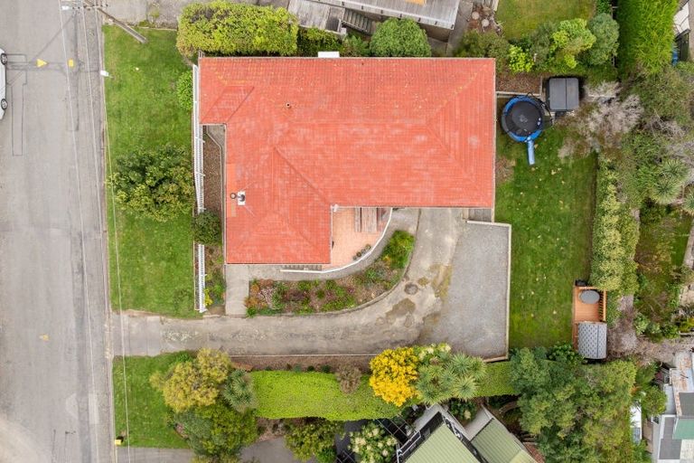 Photo of property in 27 Whero Avenue, Diamond Harbour,  8971