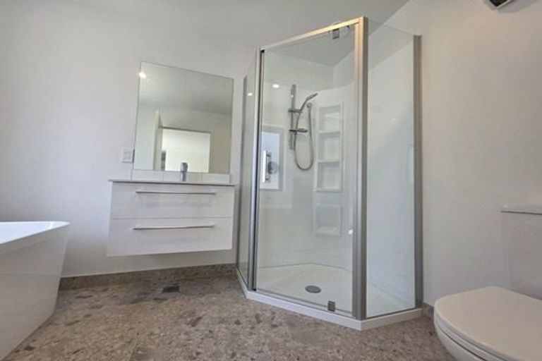 Photo of property in 26 Taurus Lane, Jacks Point, 9371