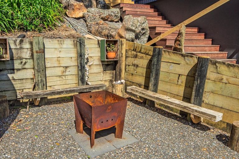 Photo of property in 59 Owai Avenue, Helena Bay, Hikurangi, 0184