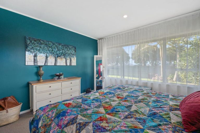 Photo of property in 1/252 Hibiscus Coast Highway, Orewa, 0931