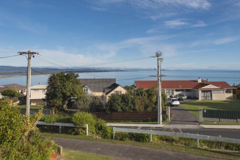 Photo of property in 97 Town Point Road, Maketu, 3189
