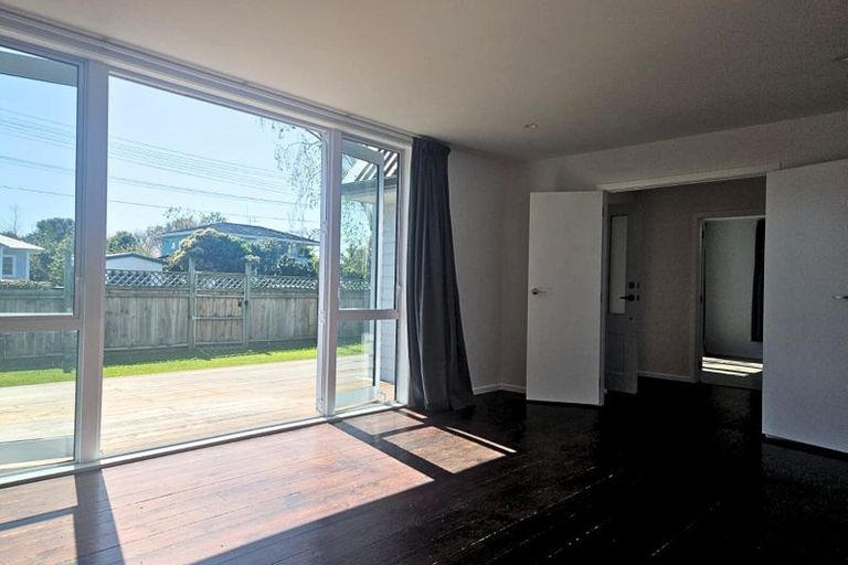 Photo of property in 8a Ngatai Road, Otumoetai, Tauranga, 3110
