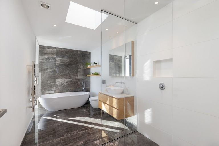 Photo of property in 85 The Cliffs, Britannia Heights, Nelson, 7010