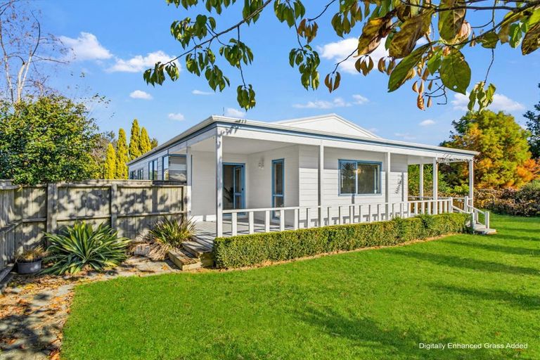 Photo of property in 69c Robinson Avenue, Holdens Bay, Rotorua, 3010