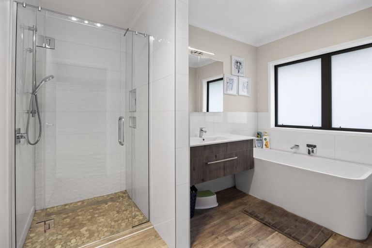 Photo of property in 197b Turuturu Road, Hawera, 4674