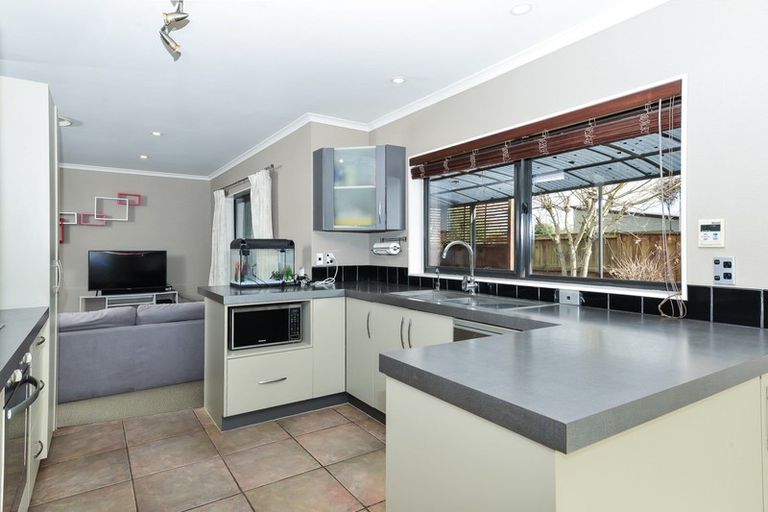 Photo of property in 54 Saint James Drive, Huntington, Hamilton, 3210