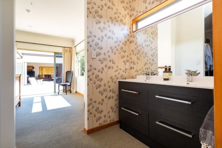 Photo of property in 515 Ikanui Road, Frimley, Hastings, 4120