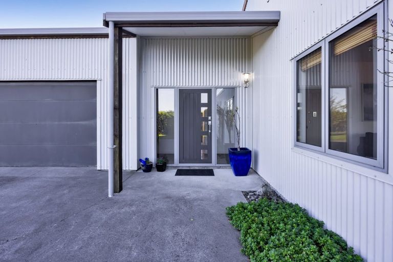 Photo of property in 141 Scott Road, Okaiawa, Hawera, 4671