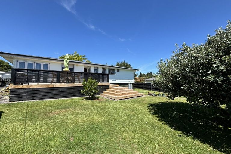 Photo of property in 17 Lancaster Crescent, Tokoroa, 3420