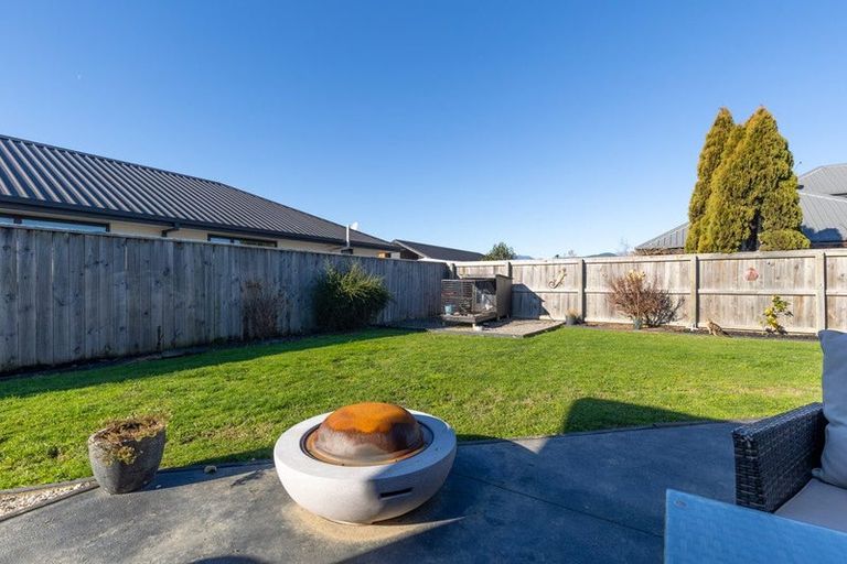 Photo of property in 14 George Fyfe Way, Wakefield, 7025