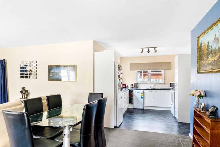 Photo of property in 70a Moeraki Road, Maoribank, Upper Hutt, 5018