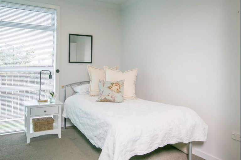 Photo of property in 43 Reading Street, Greytown, 5712