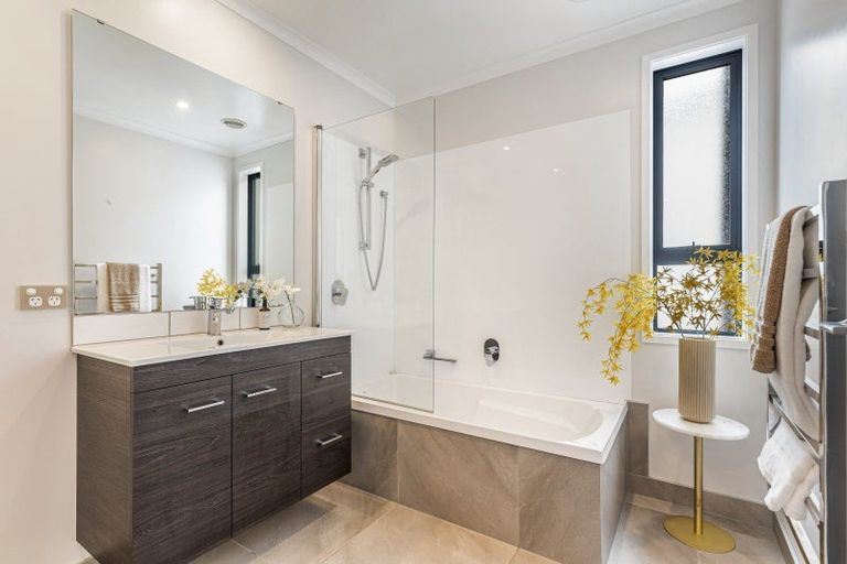 Photo of property in 2 Sidney Wallingford Way, Hobsonville, Auckland, 0616