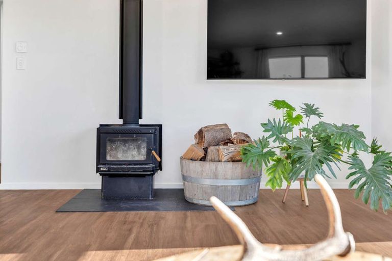 Photo of property in 796 Depot Road, Burnt Hill, Oxford, 7495