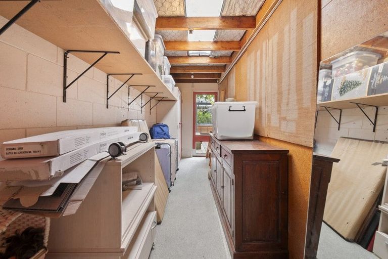 Photo of property in 28 Moerangi Street, West End, Palmerston North, 4410