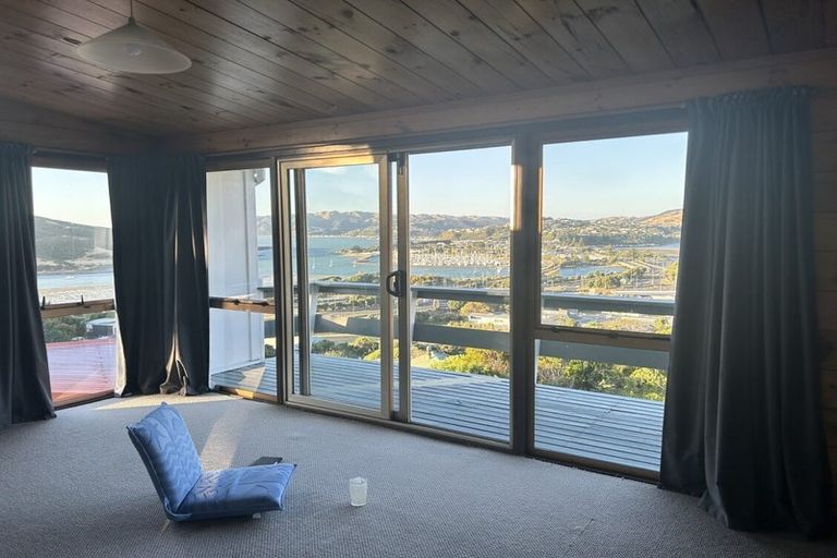 Photo of property in 33 Eskdale Road, Papakowhai, Porirua, 5024