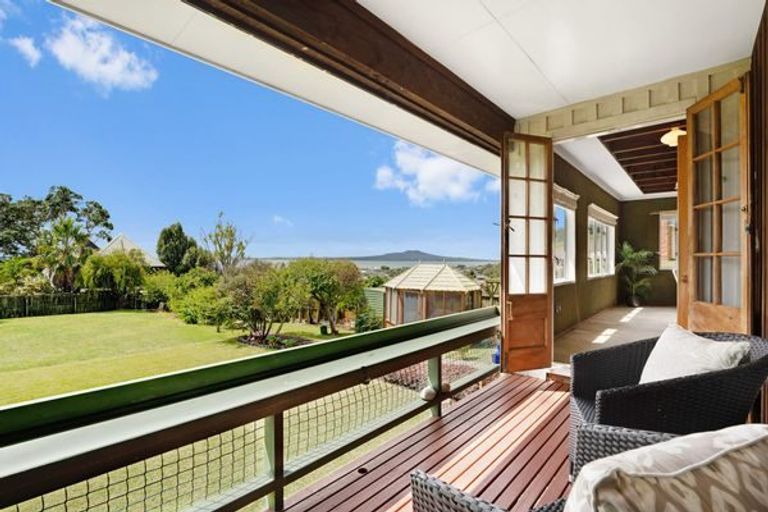 Photo of property in 21 Prospect Terrace, Milford, Auckland, 0620