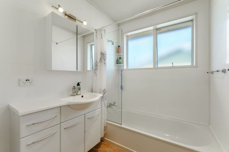 Photo of property in 37a Kinmont Crescent, Kinmont Park, Mosgiel, 9024