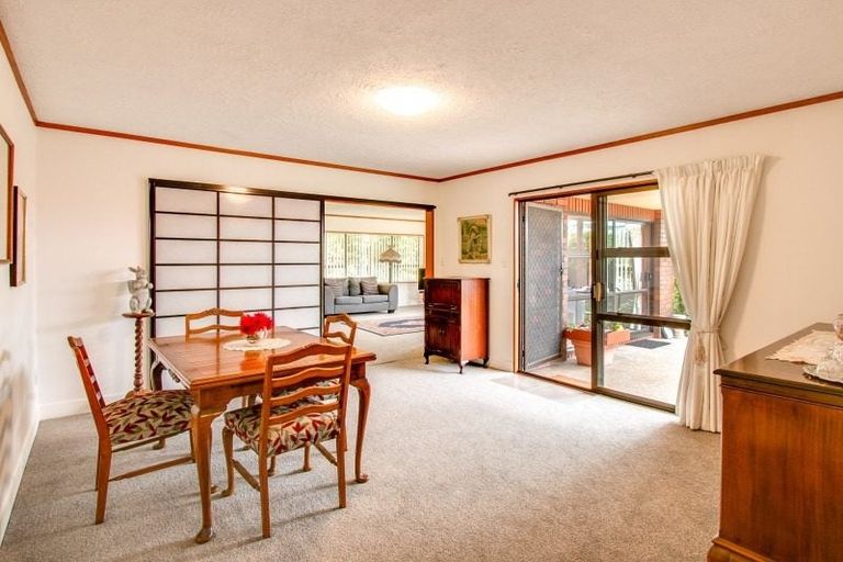 Photo of property in 39 Auckland Road, Greenmeadows, Napier, 4112