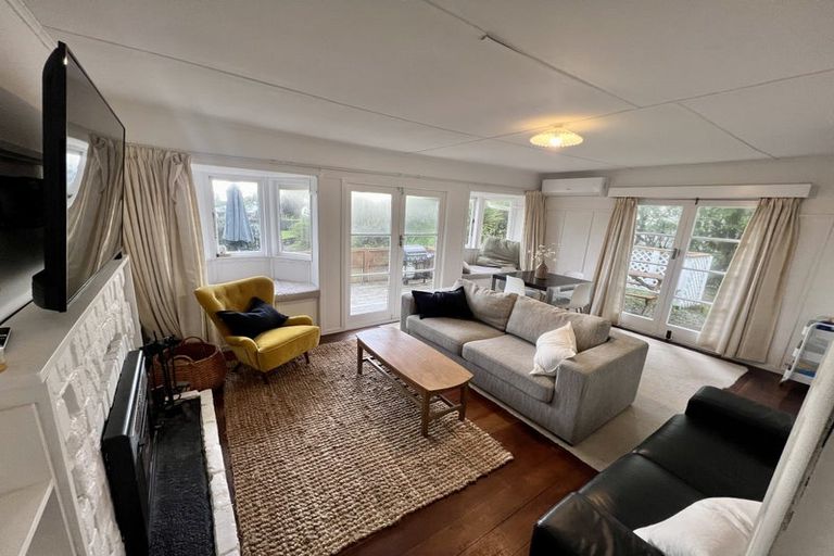 Photo of property in 36 Dixie Street, Te Horo Beach, Otaki, 5581