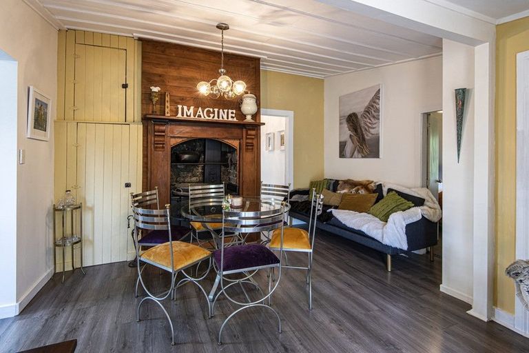 Photo of property in 45 View Road, Hikurangi, 0114