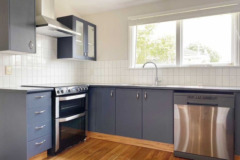 Photo of property in 23 Longfellow Street, Sydenham, Christchurch, 8023