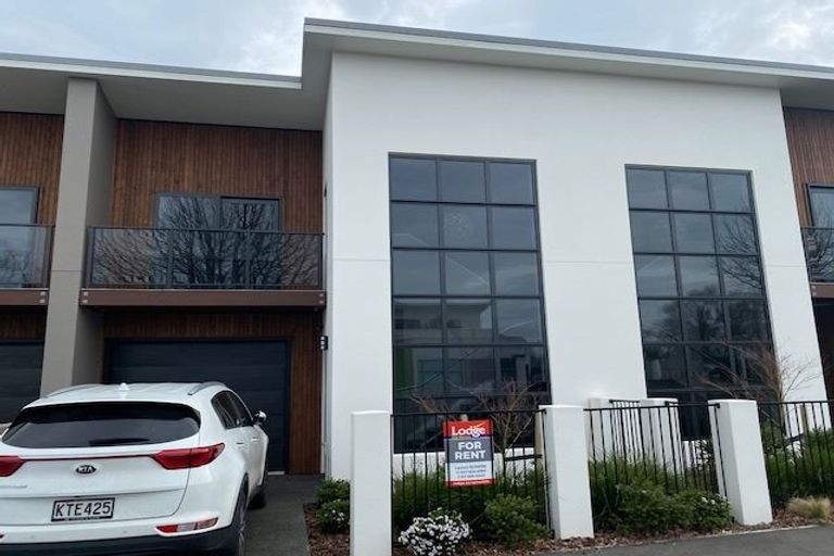 Photo of property in 13u4 Beale Street, Hamilton East, Hamilton, 3216