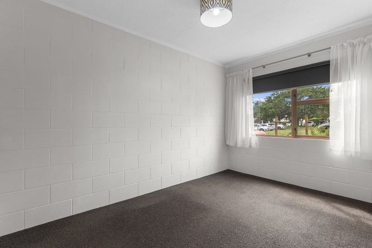 Photo of property in 2/14 Williams Street, Tauranga, 3110