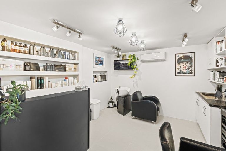 Photo of property in 106 Mount View Road, Bastia Hill, Whanganui, 4500