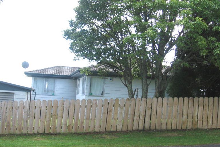 Photo of property in 20 Terra Nova Street, Glen Eden, Auckland, 0602
