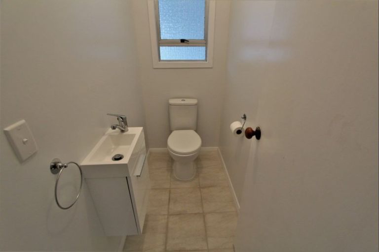 Photo of property in 28 Cullen Crescent, Tokoroa, 3420