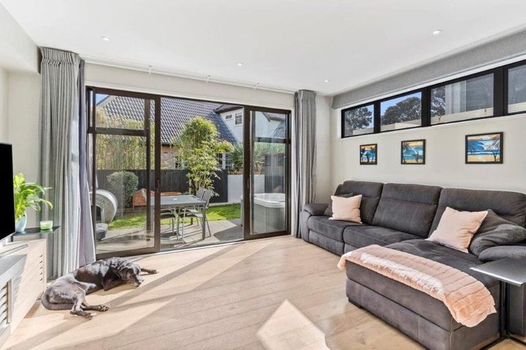 Photo of property in 392a Hibiscus Coast Highway, Orewa, 0931