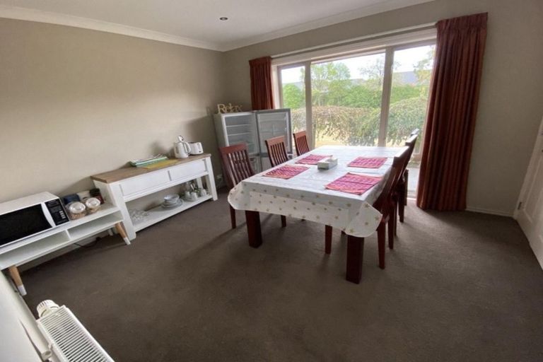 Photo of property in 28 Devine Drive, Rolleston, Christchurch, 7678