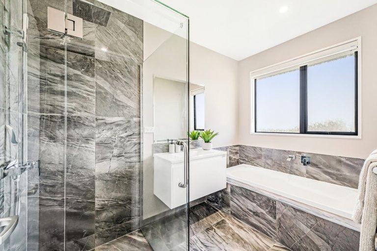 Photo of property in 17 Exeter Lane, Rolleston, 7614