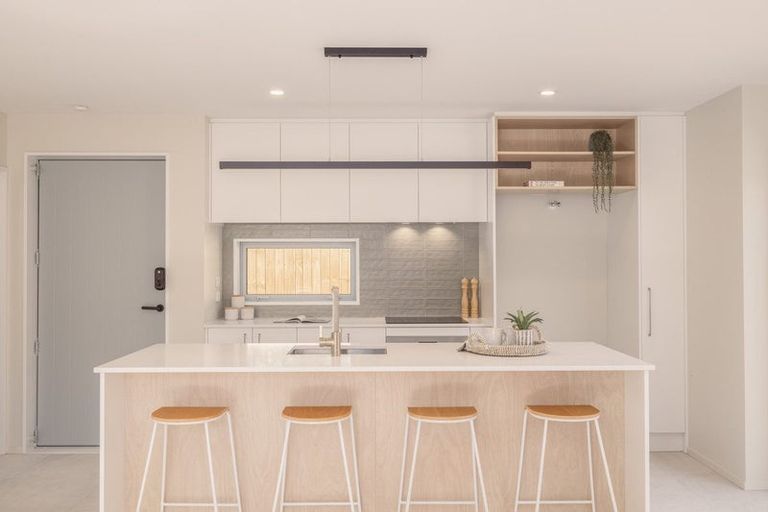 Photo of property in 4/50 Marine Parade, North New Brighton, Christchurch, 8083