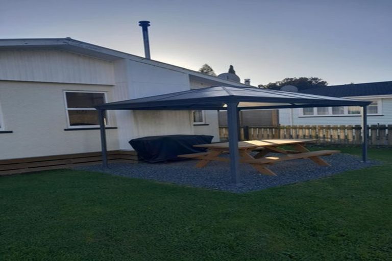 Photo of property in 121 Fairfax Street, Murchison, 7007