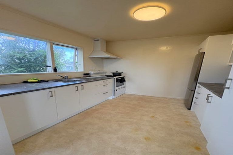 Photo of property in 61 Chartwell Drive, Crofton Downs, Wellington, 6035