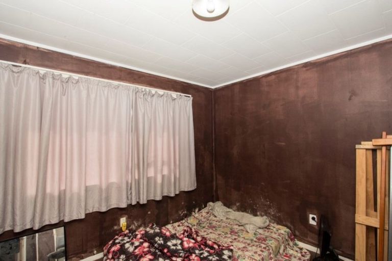 Photo of property in 87 Friedlanders Road, Manurewa, Auckland, 2102