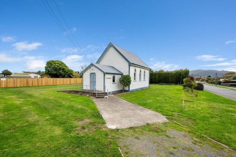 Photo of property in 1 Clyde Street, Renwick, 7204