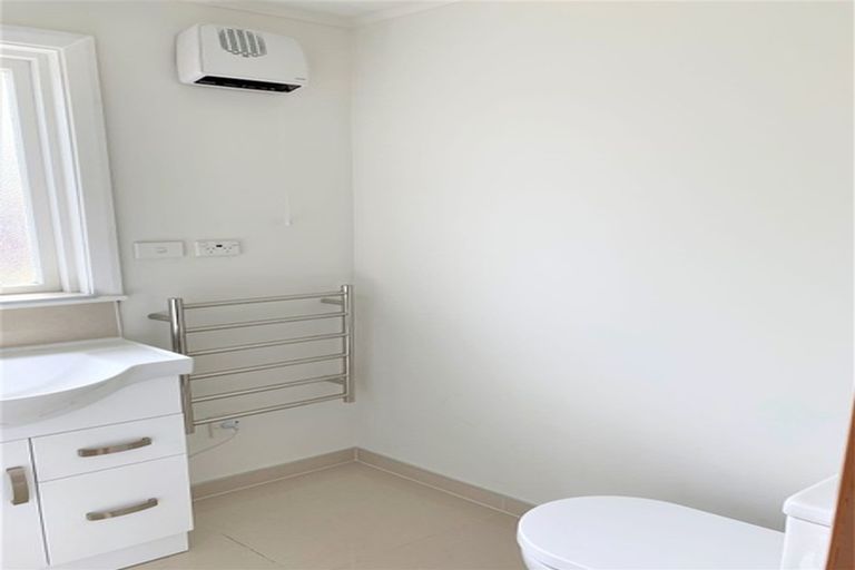 Photo of property in 181 Grahams Road, Burnside, Christchurch, 8053