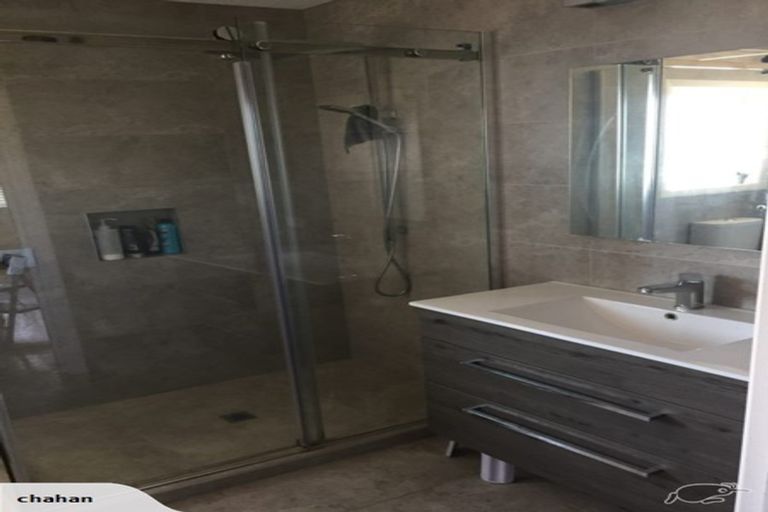 Photo of property in 22 Saffron Street, Birkdale, Auckland, 0626