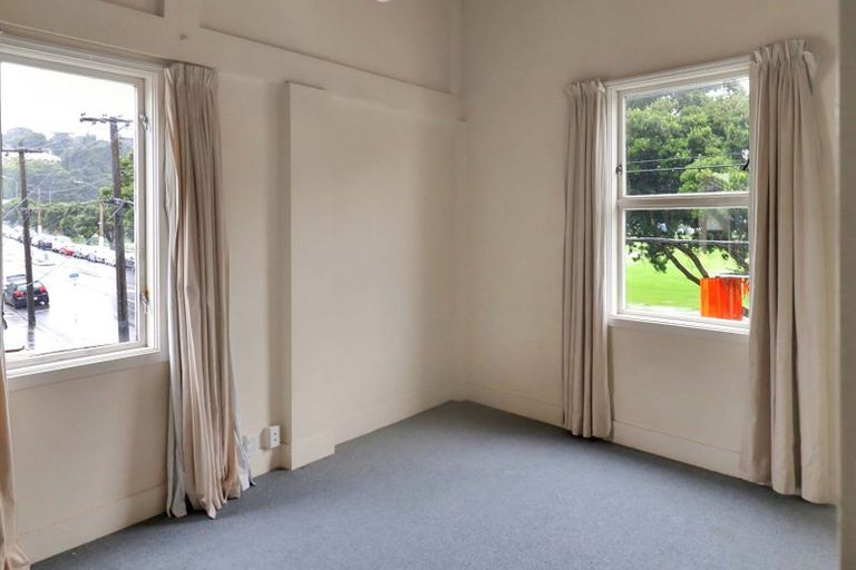 Photo of property in 40 Kilbirnie Crescent, Kilbirnie, Wellington, 6022
