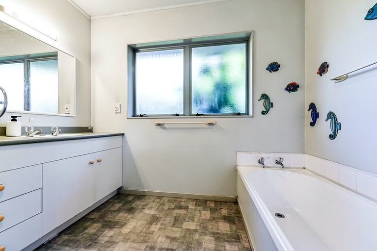 Photo of property in 1b Saxbys Road, Glenview, Hamilton, 3206